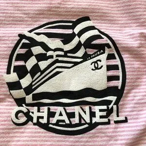 Chanel 2019 La Padua Runway Pink Striped Women\'s T-Shirt 36 CHANEL | Accessories | Chanel 29 La Padua Runway Pink  main image 2
